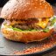 Бургер с котлетой из свинины и луковым мармеладом
