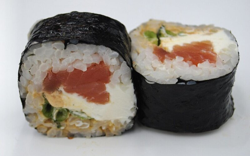 Ролл  «Нори спайси кунсей»