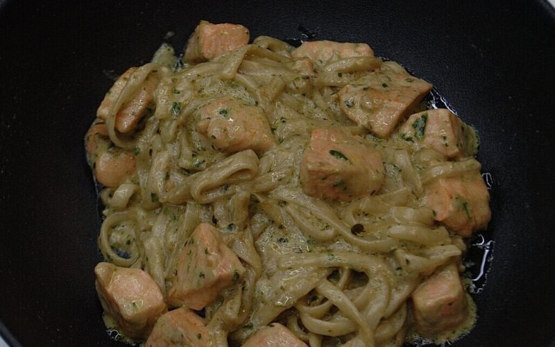 Паста с лососем