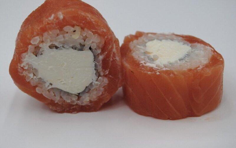 Ролл  «Филадельфия классик маки»