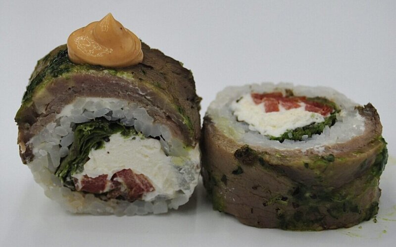 Ролл  «Биф маки»