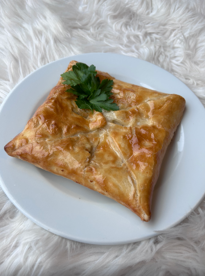 Пеновани с курицей и грибами