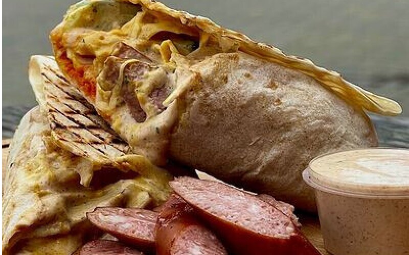Шаурма с колбасками