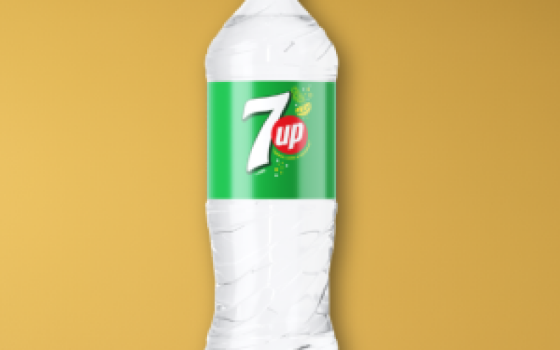 Напиток газированный «7UP»