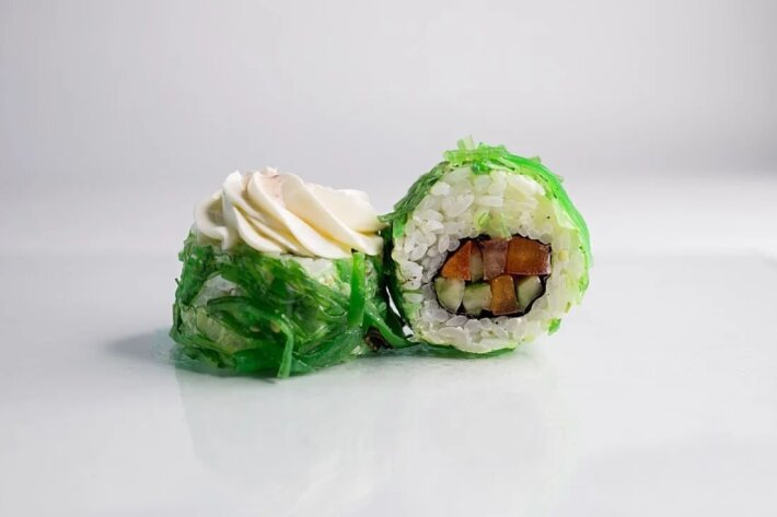 Ролл «Чука Урамаки»