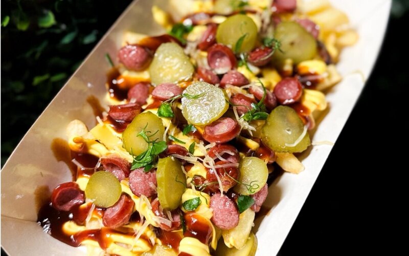 Фри Бокс с колбасками