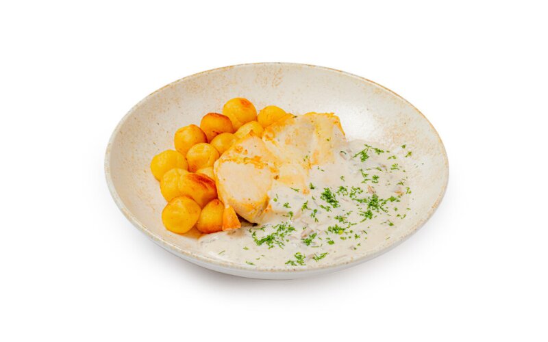 Филе цыплёнка с грибным соусом и ньокками