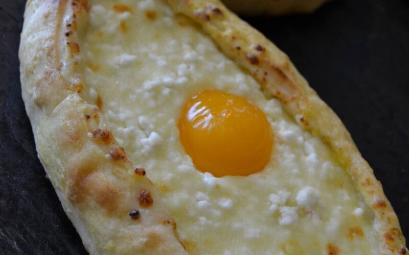 Хачапури «По-аджарски»