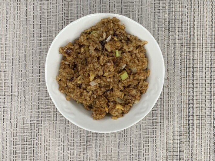 Рис жареный с соевым соусом