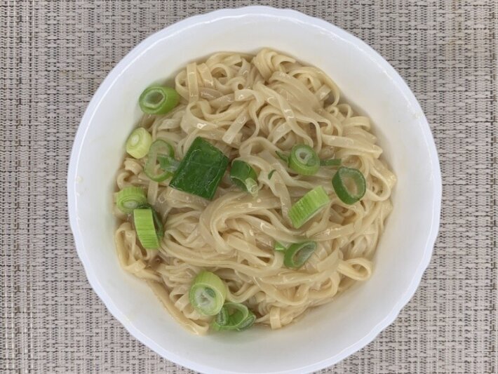 Лапша с луком