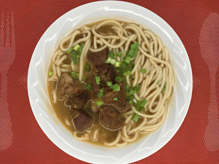 Лапша с говядиной