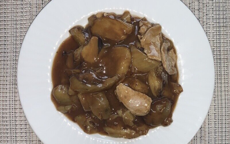 Баклажаны с картошкой и сладким перцем