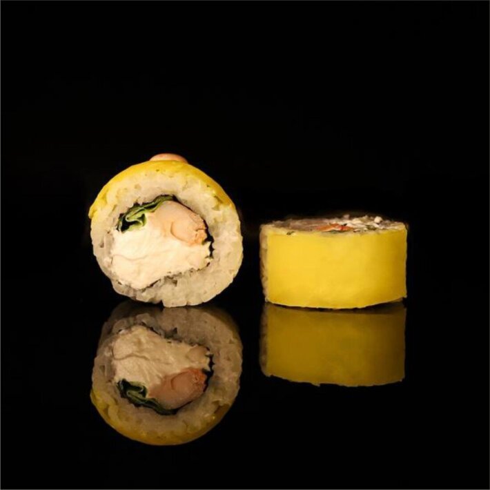 Ролл с креветкой