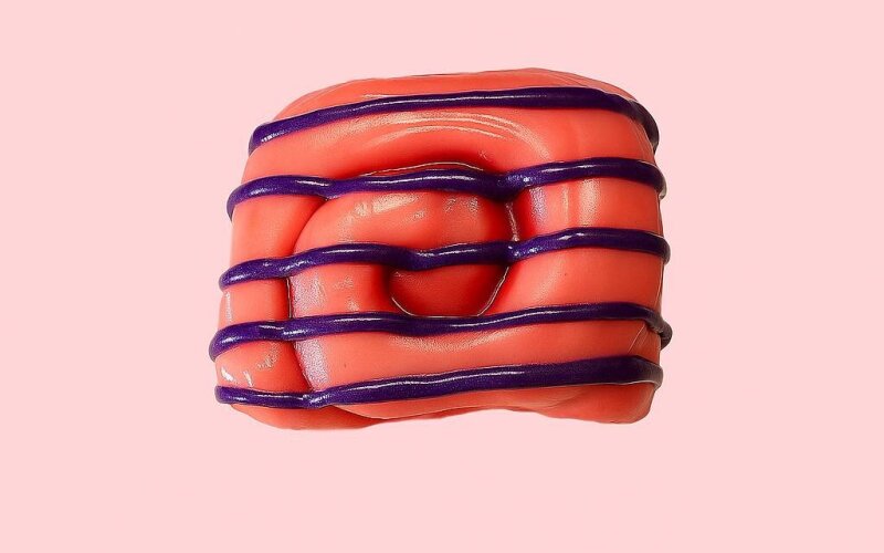 Cinnamon roll «Малина-черника»