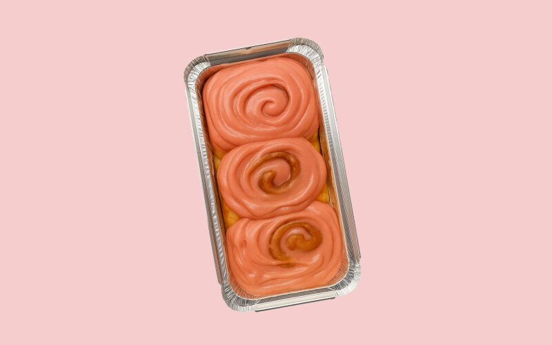 Выпеченный набор из трех клубничных