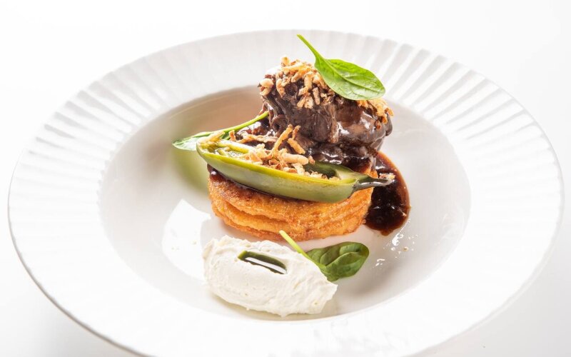 Драники с говяжьими щеками