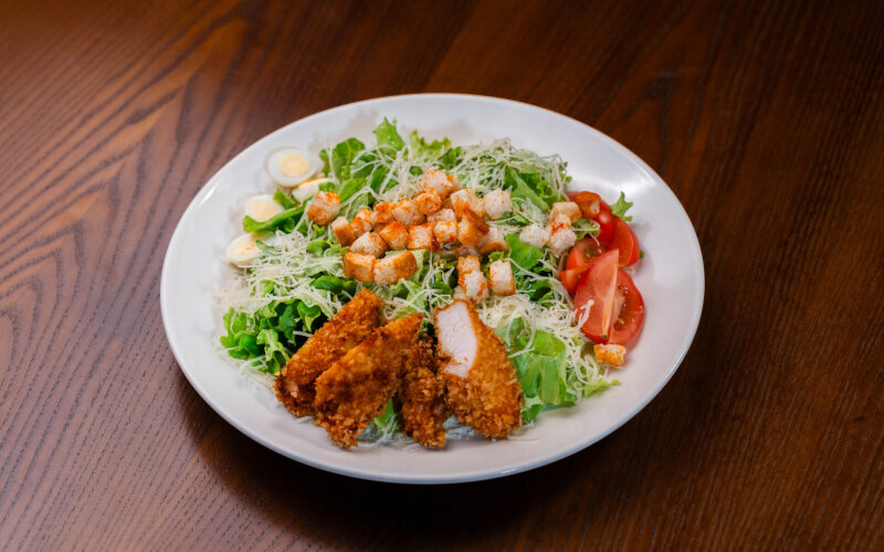 Салат «Цезарь» с курицей