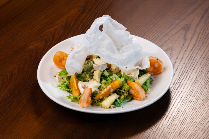 Салат с креветками