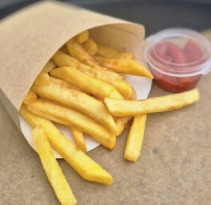 Картофель фри с соусом