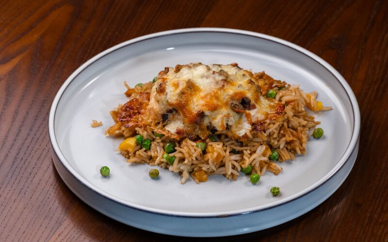 Филе куриное с беконом и грибами