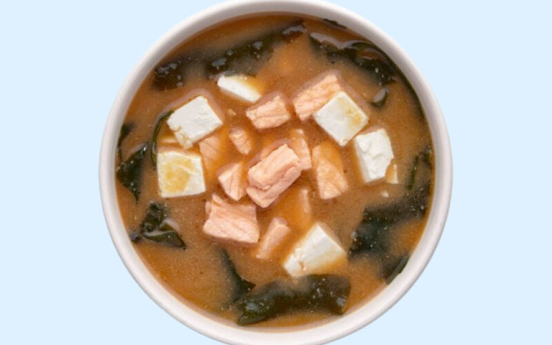 Мисо суп с лососем и тофу