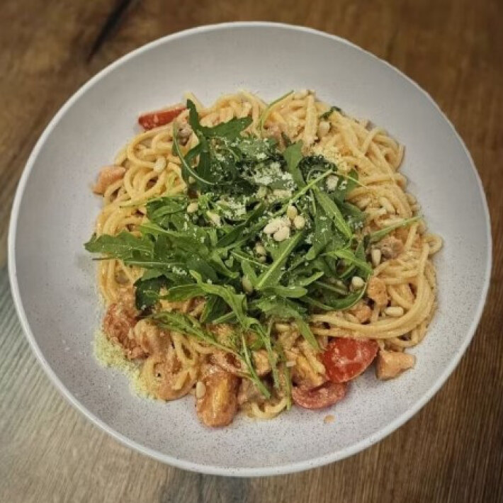 Паста с форелью