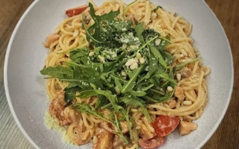 Паста с форелью