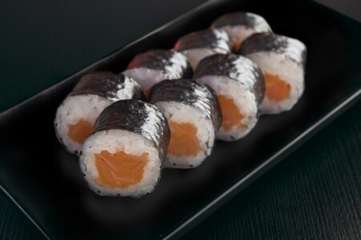 Ролл «Сяке маки»