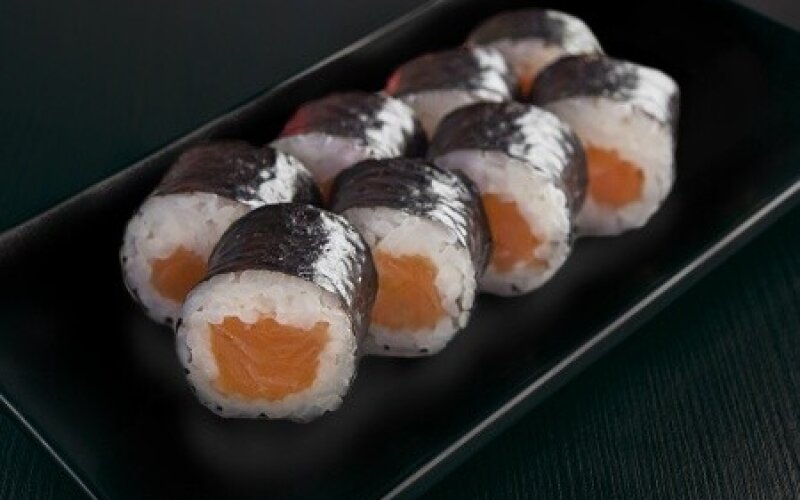 Ролл «Сяке маки»