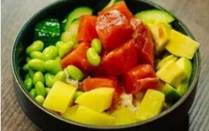 Поке с лососем