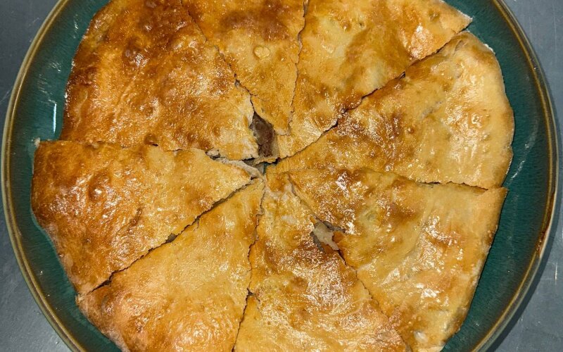 Мясной пирог «Кубдари»