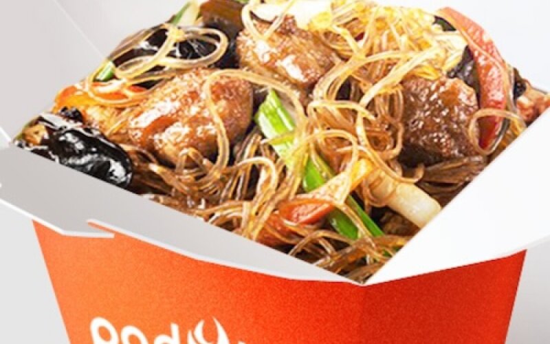 Утка в соусе хойсин со стеклянной лапшой