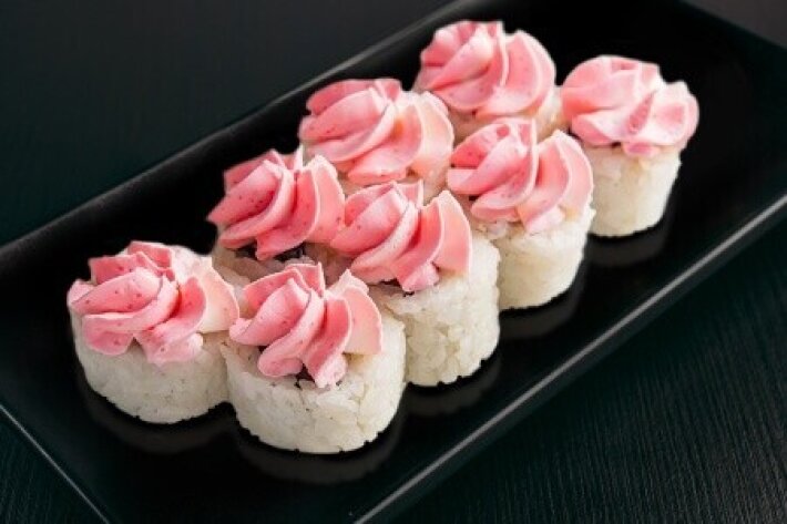 Ролл «Лава с лососем»