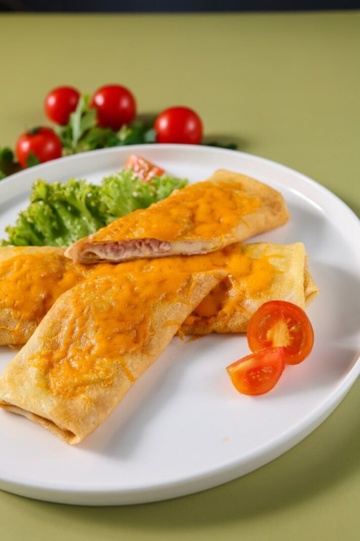 Блины с ветчиной и сыром