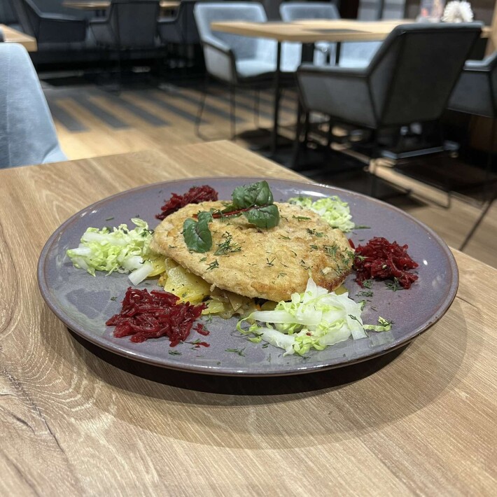 Стейк «Стринберг» с картофелем «Бэккери»