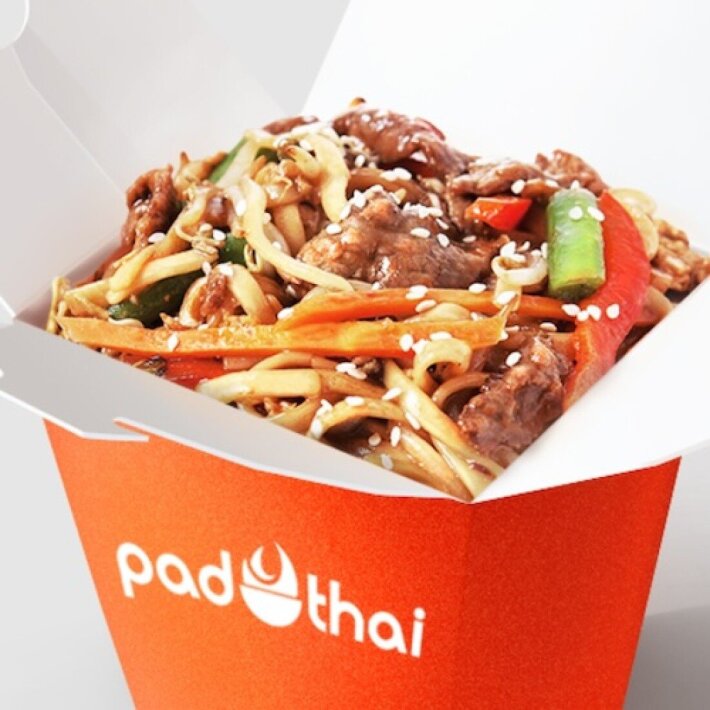 Говядина в перечном соусе с лапшой удон