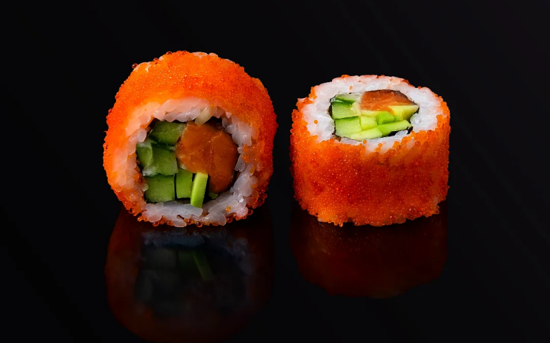 Ролл «Калифорния» с лососем