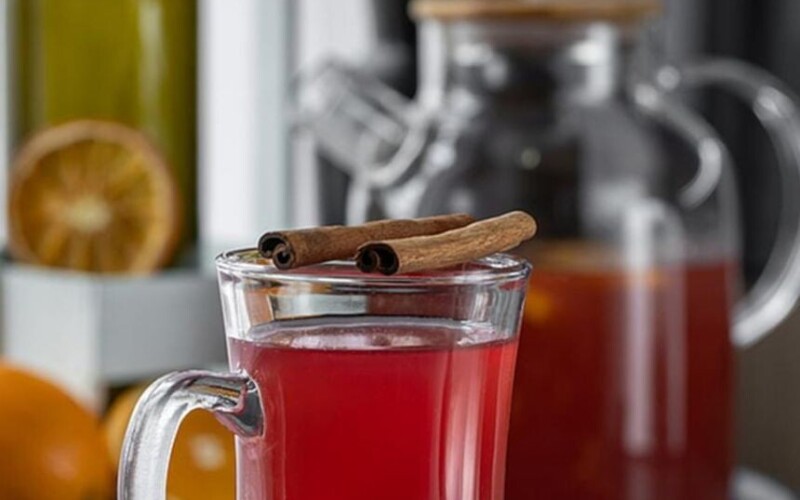 Напиток ягодно-фруктовый "Глинтвейн"