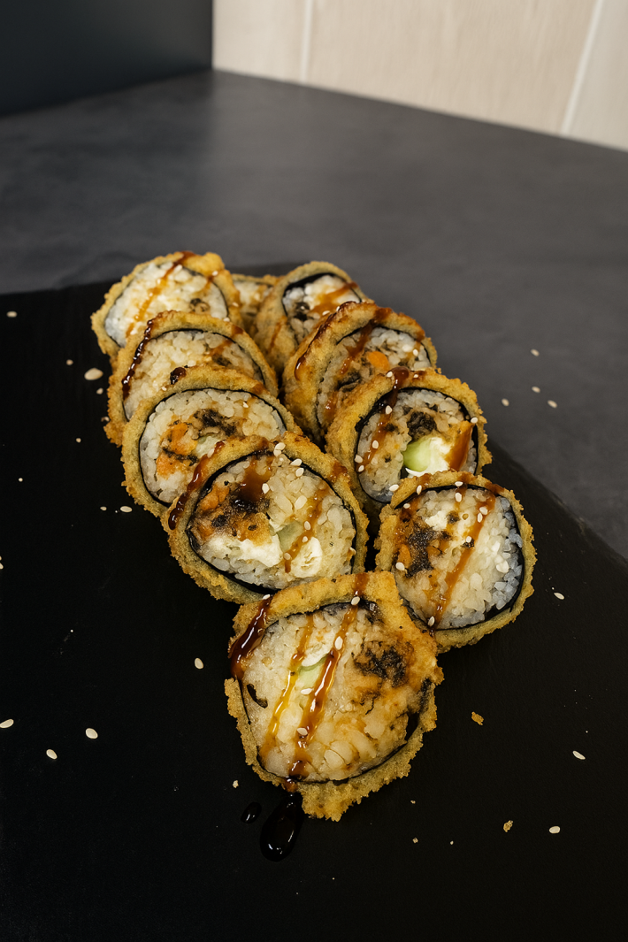 Ролл «Темпура с мидиями»