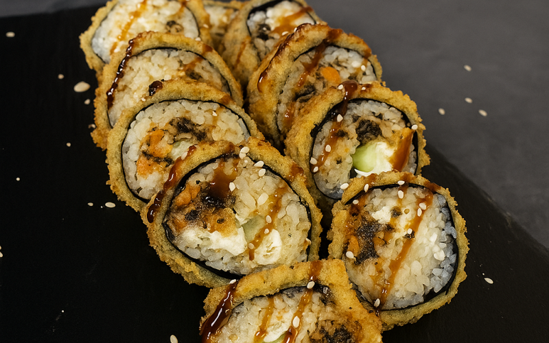 Ролл «Темпура с мидиями»