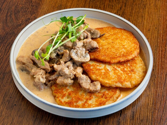 Драники с бефстроганов