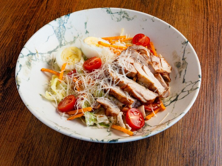 Салат  «Цезарь» с креветками