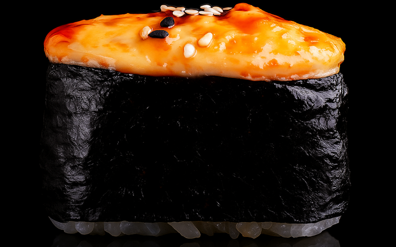 Суши с лососем