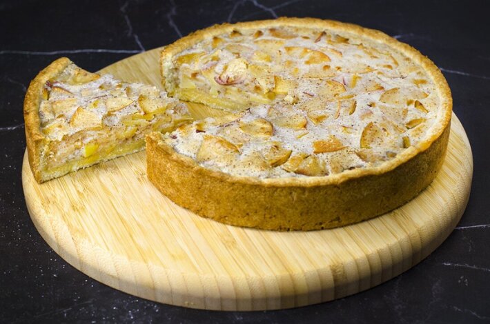 Киш «Яблоки и корица»