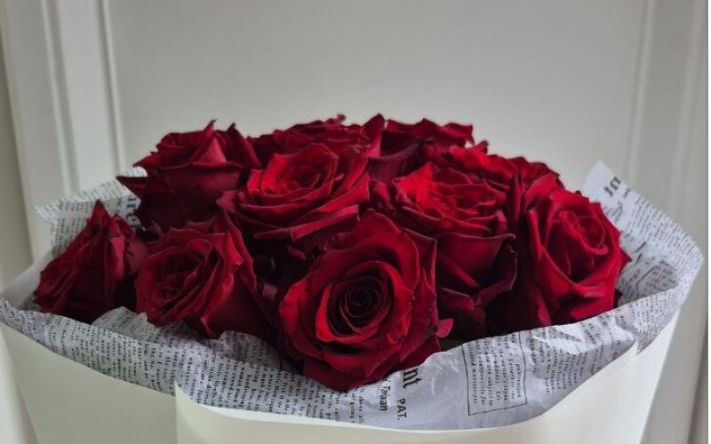 Букет из 11 красных роз