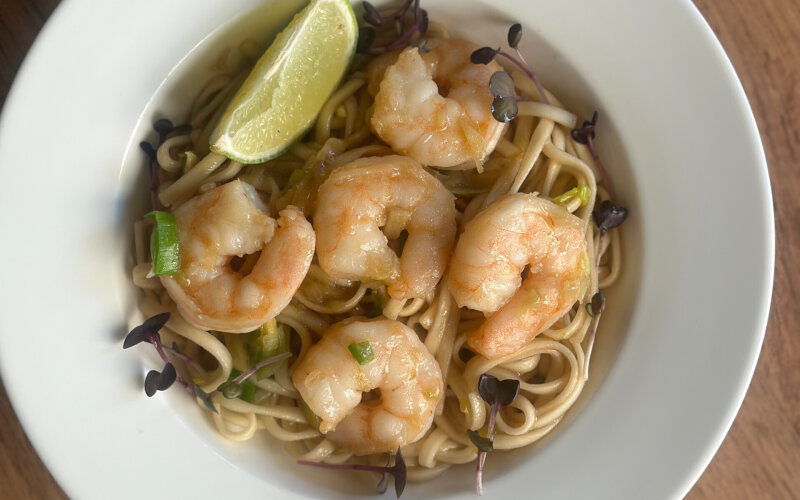 Удон с креветками
