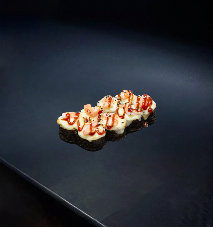 Запечённый ролл «Эби вулкан»