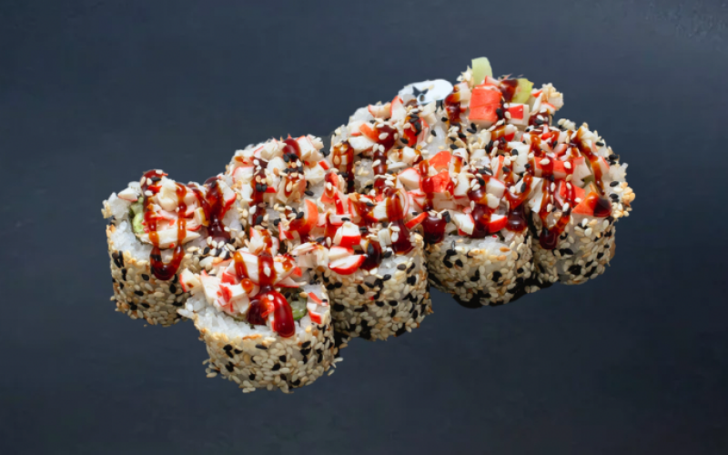 Запечённый ролл «Кани вулкан»