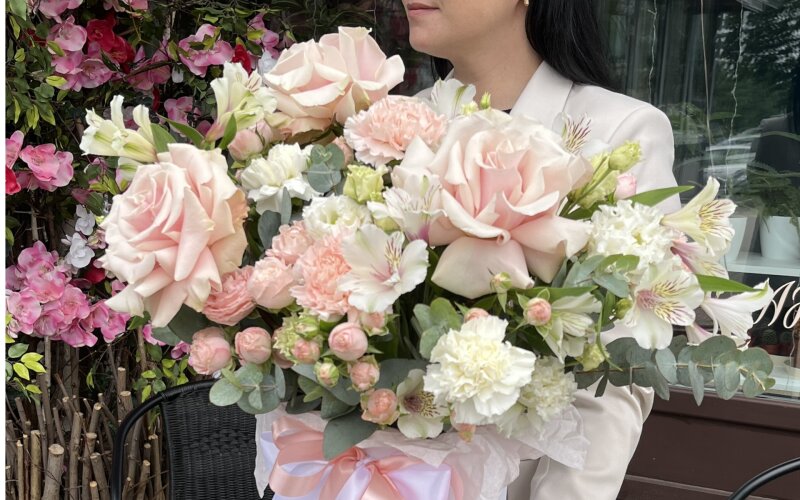 №67 Авторская композиция в шляпной коробке