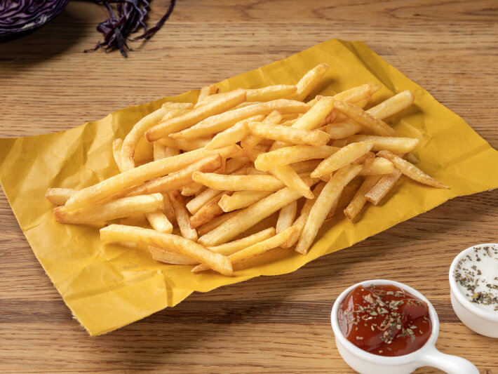 Картофель фри с соусом